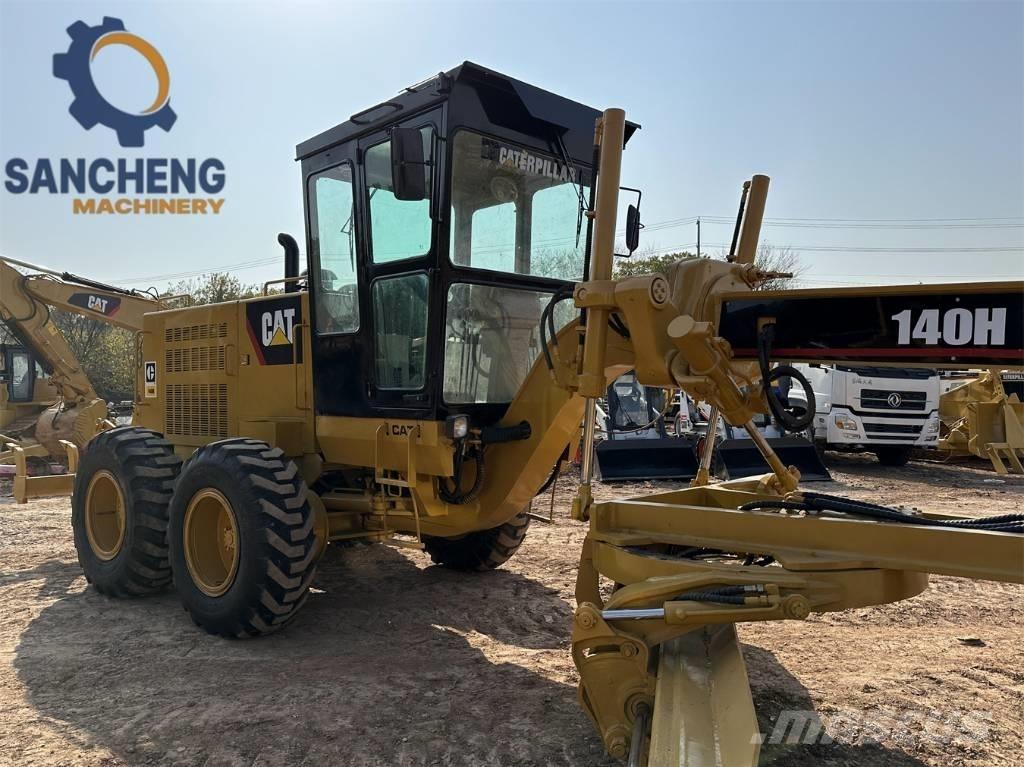 CAT 140H Greiderid