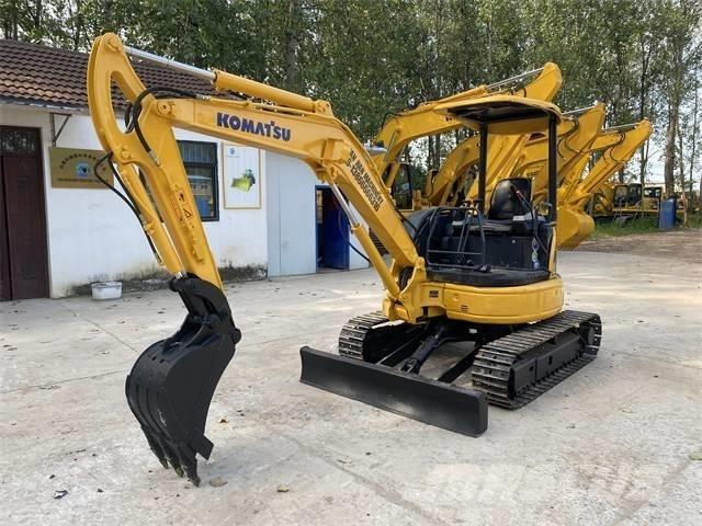 Komatsu PC 35 MR Roomikekskavaatorid