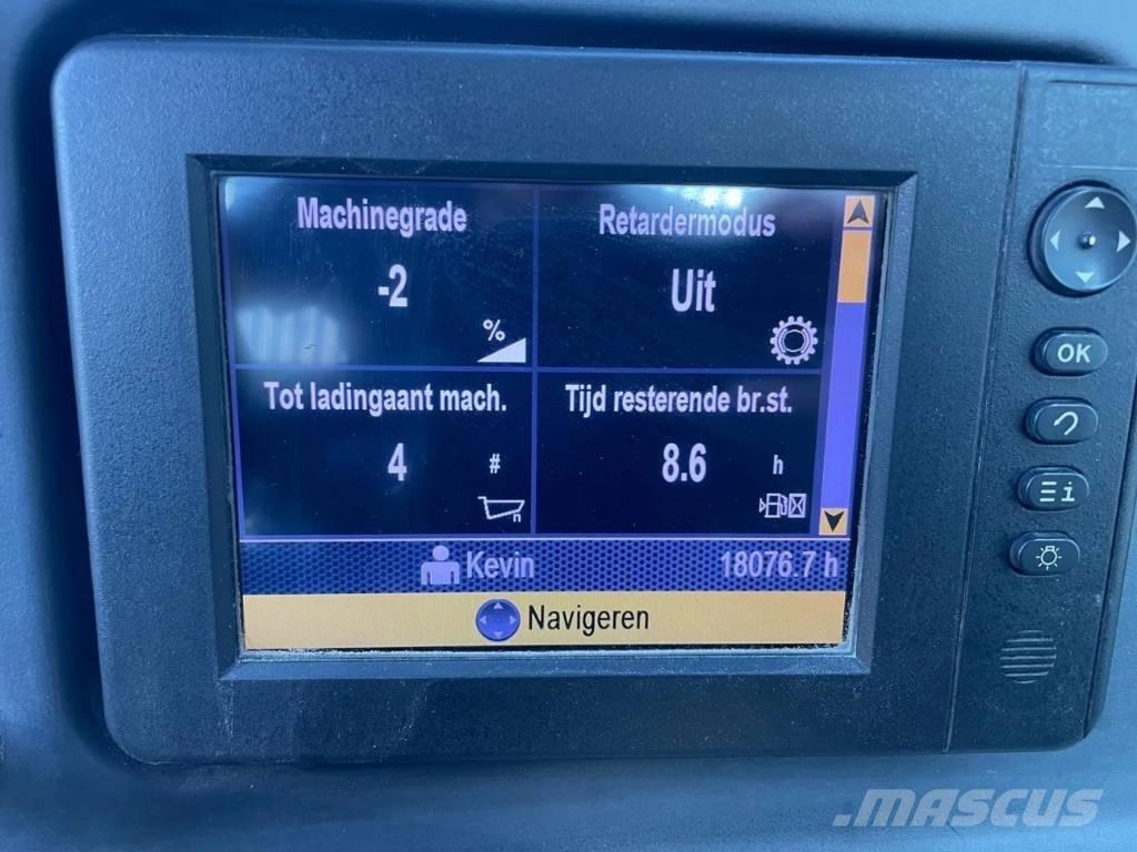 CAT 740B Liigendraamiga pinnaseveokid