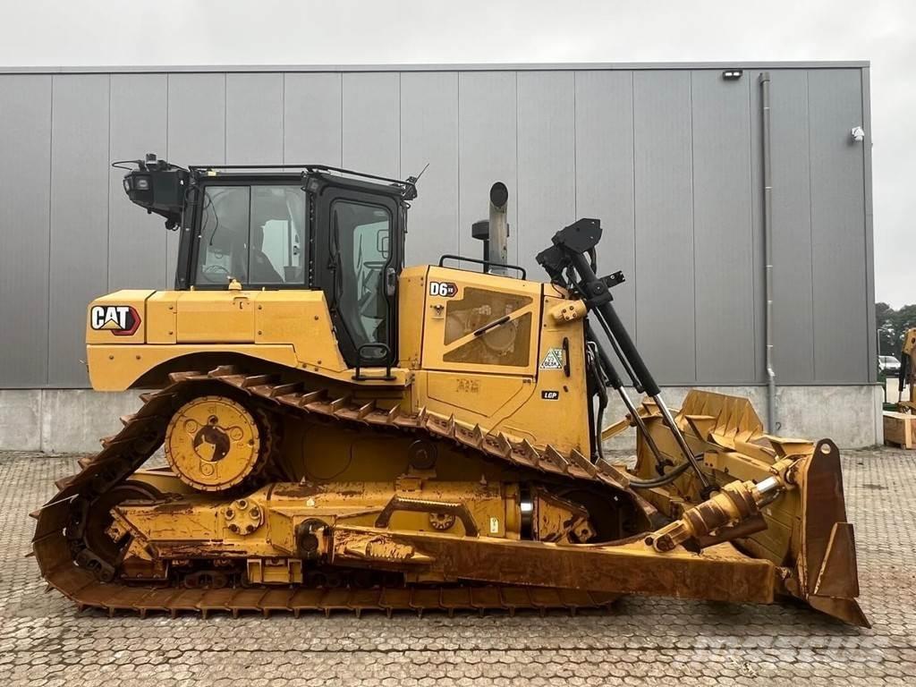 CAT D6XE LGP Buldooserid