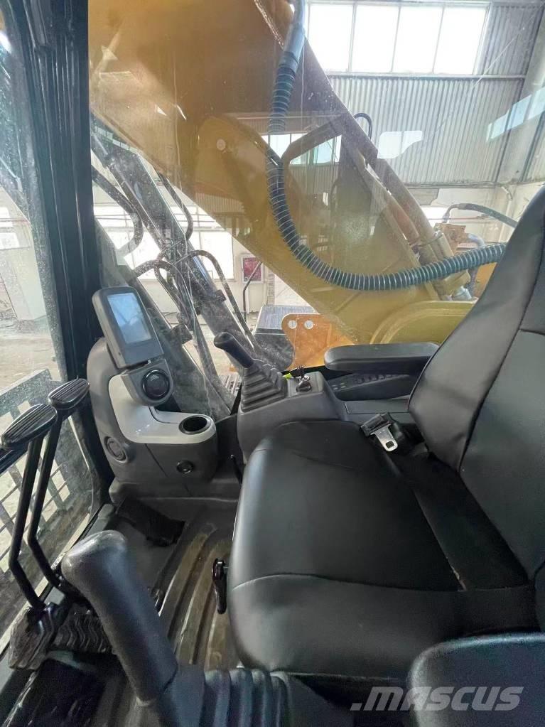 CAT 336D2 Roomikekskavaatorid