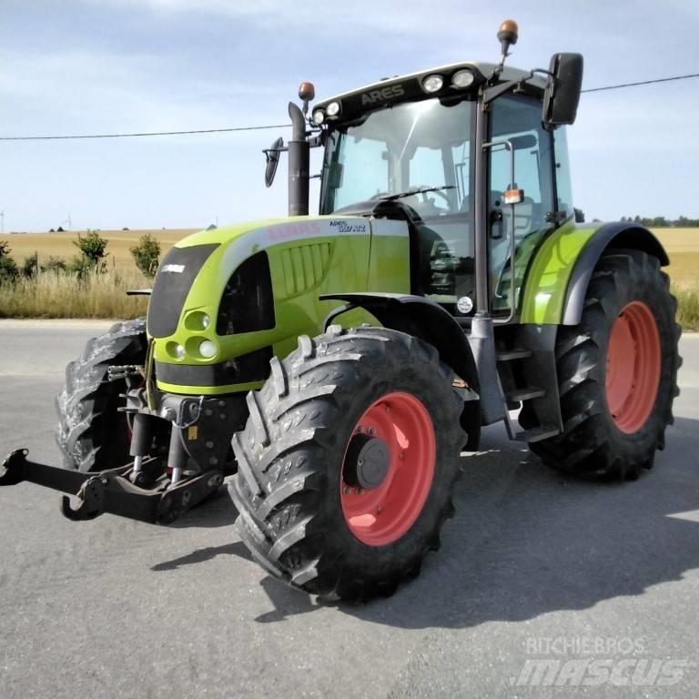 CLAAS Ares 697 ATZ Traktorid
