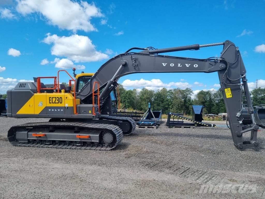 Volvo EC 230 FL Roomikekskavaatorid