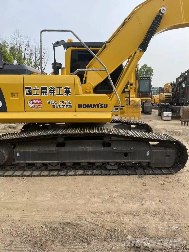 Komatsu pc200-8 Roomikekskavaatorid