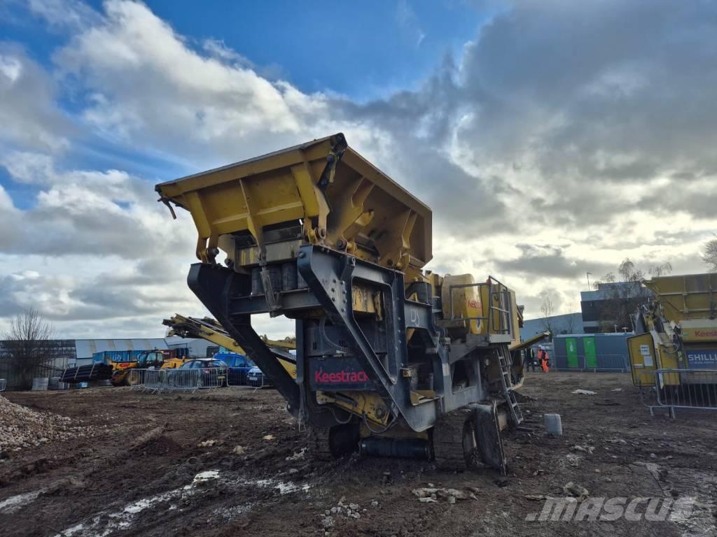 Keestrack B 3 Purustid