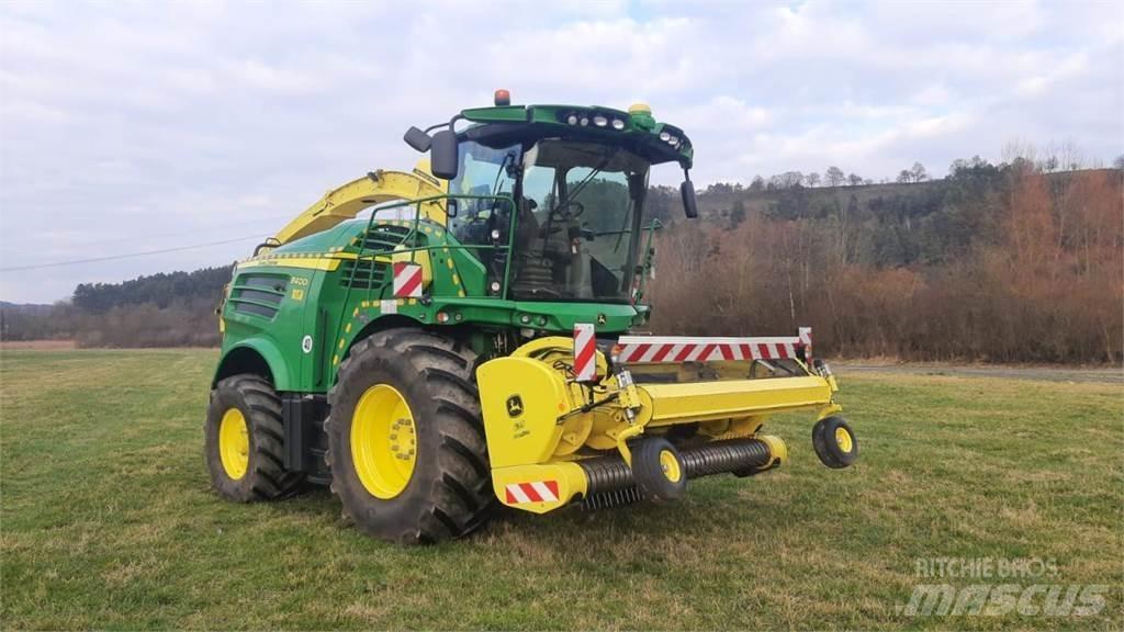 John Deere 8400i Silokombainid