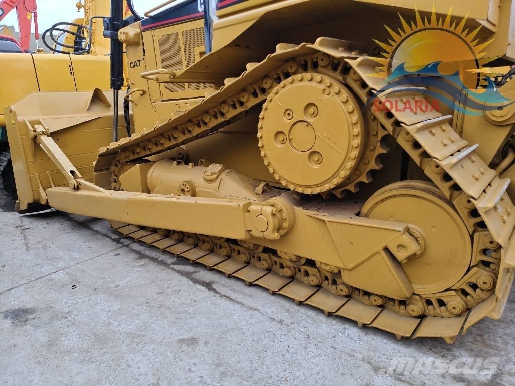 CAT D 7 R Buldooserid