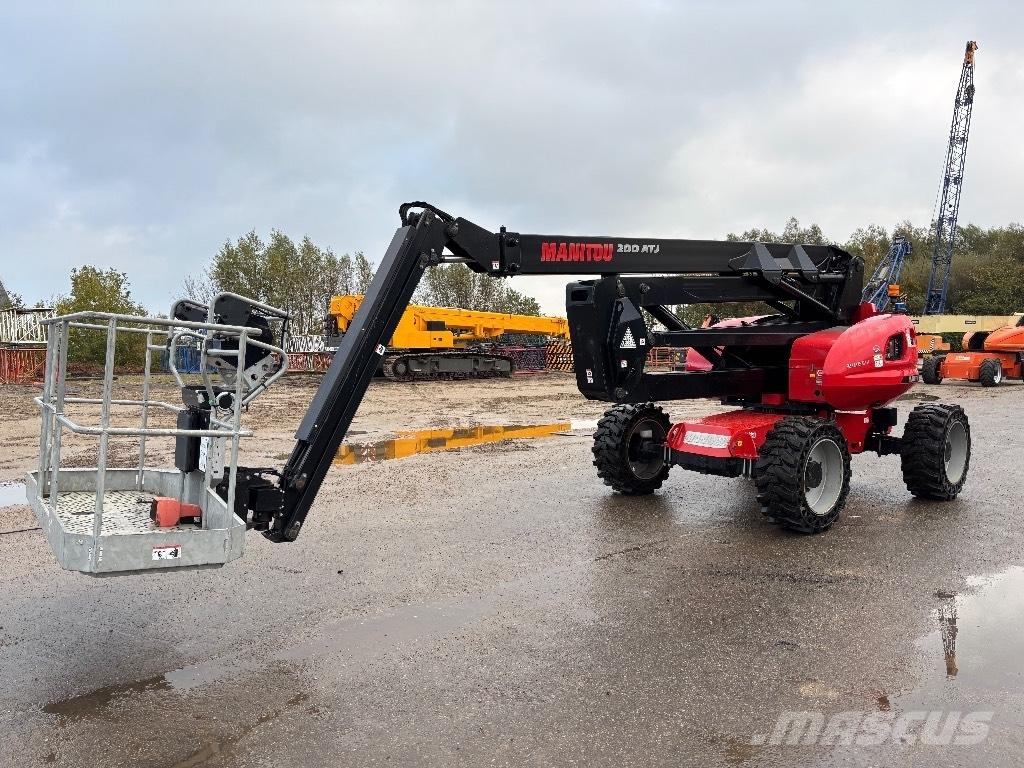 Manitou 200 ATJ RC Iseliikuvad poomtõstukid