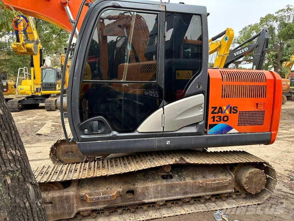 Hitachi ZX 130-5A Roomikekskavaatorid
