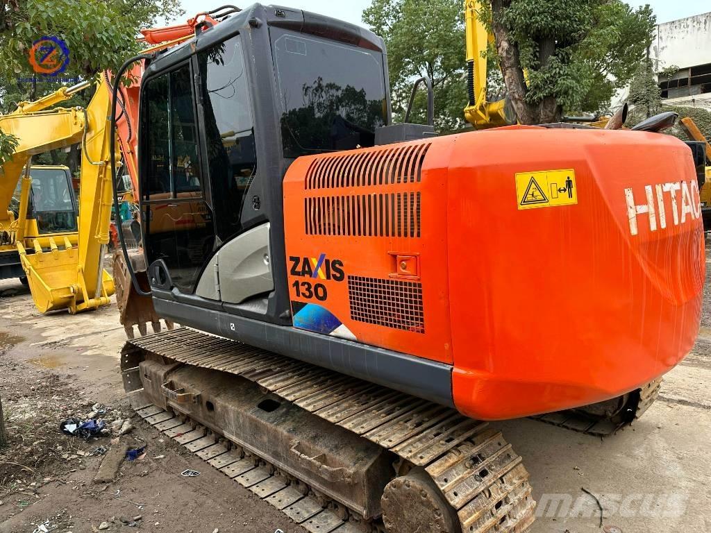 Hitachi ZX 130-5A Roomikekskavaatorid