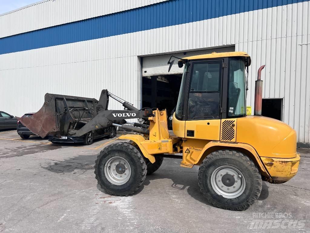 Volvo L 30 B Rataslaadurid
