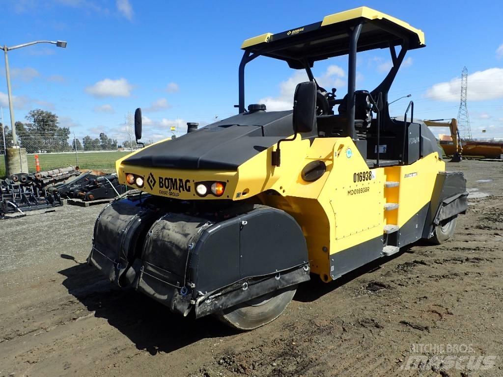 Bomag BW 28 RH Pneumorehvidega rullid