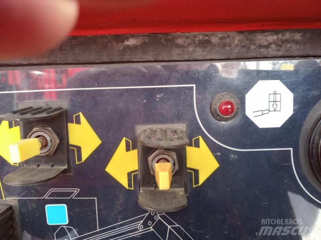 JLG M 600 JP Teleskoop poomtõstukid