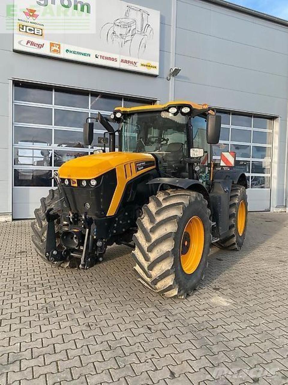 JCB 4220 fatsrac Traktorid