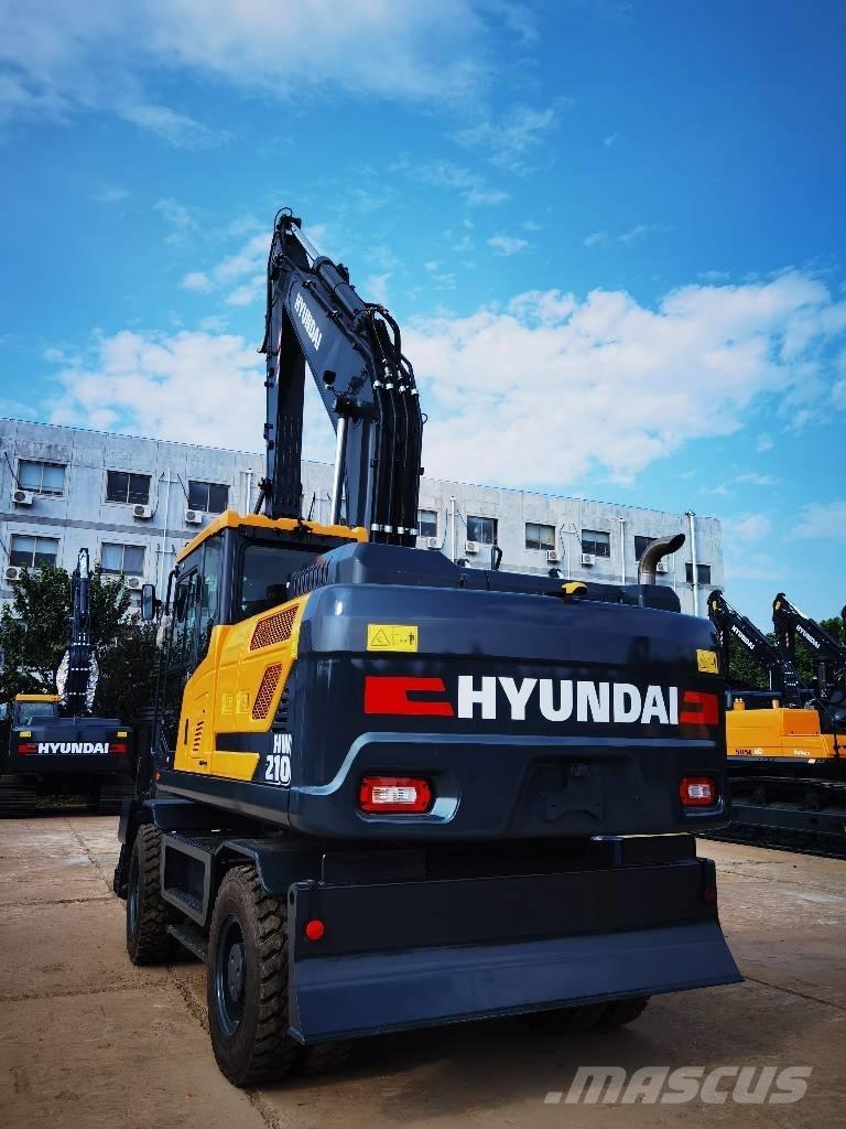 Hyundai 210W-9 Ratasekskavaatorid