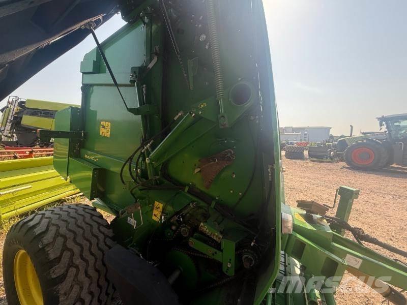 John Deere 864 Ruloonpressid