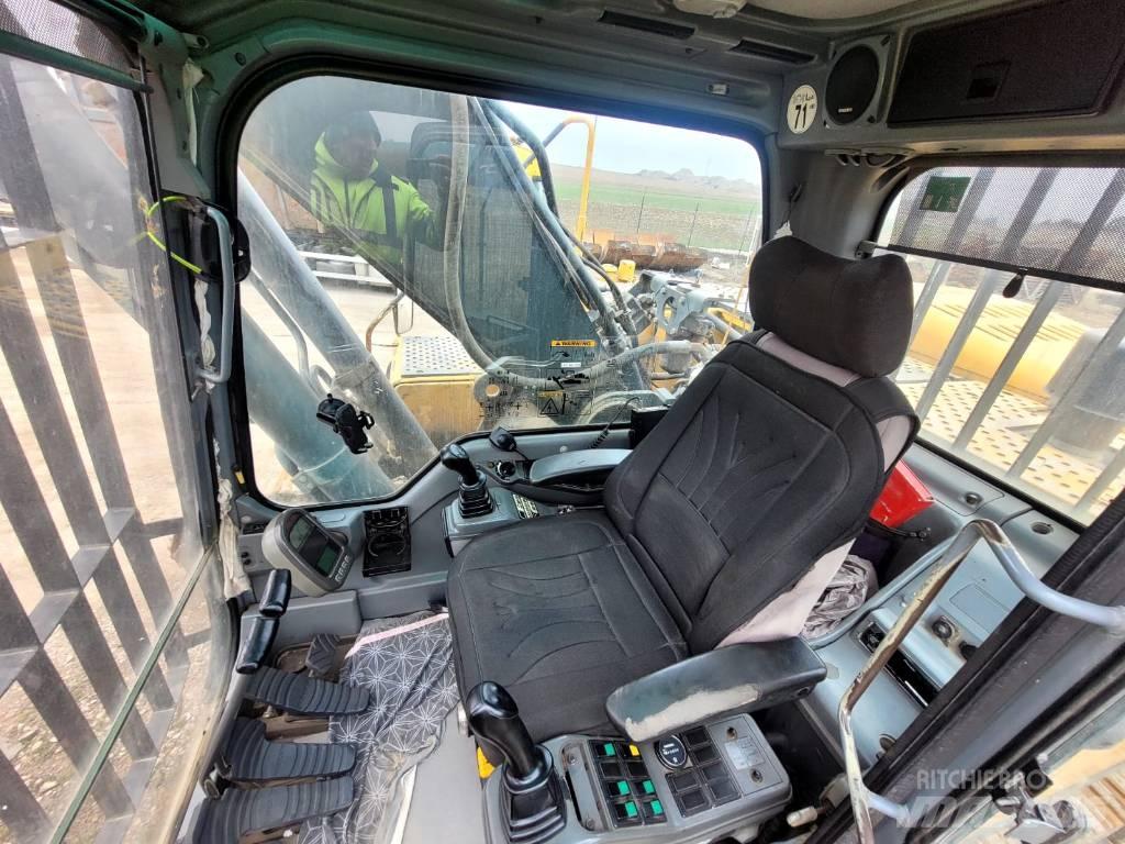 Volvo EC290 Roomikekskavaatorid