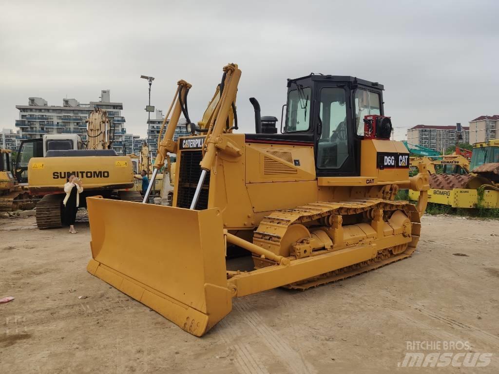 CAT D 6 G Buldooserid