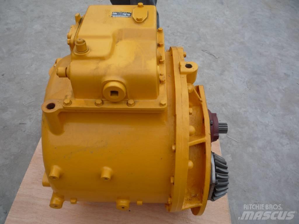 Komatsu D 155 A-1 Ülekandemehhanism