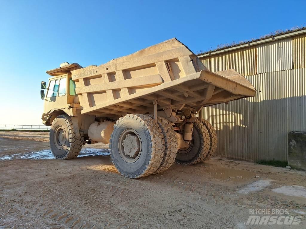 Perlini D655E Karjääriveokid