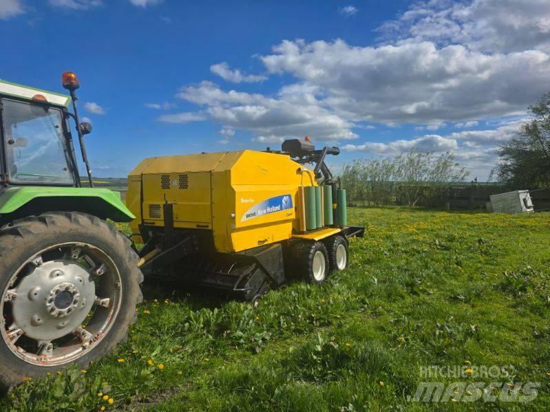 New Holland BR 560 Ruloonpressid