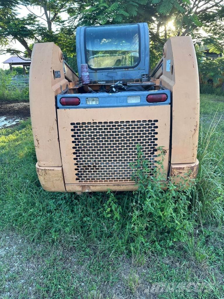 CASE SR 250 Kompaktlaadurid
