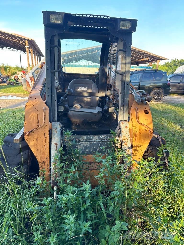 CASE SR 250 Kompaktlaadurid