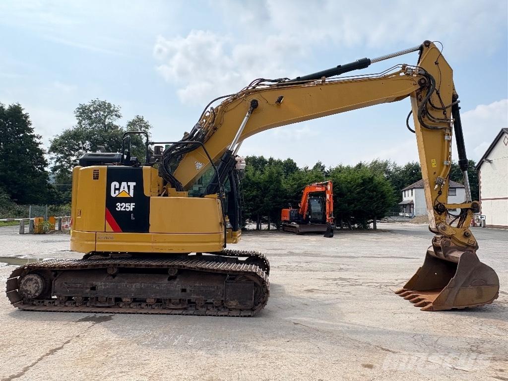CAT 325 FL CR Roomikekskavaatorid