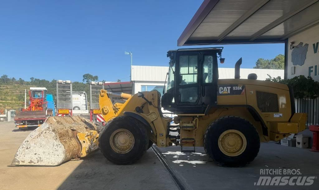 CAT 938 K Rataslaadurid