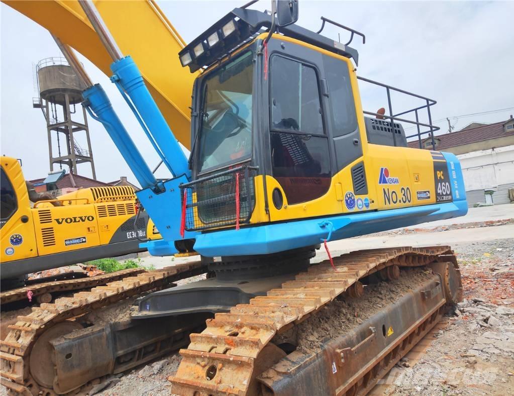 Komatsu PC460-8 Roomikekskavaatorid