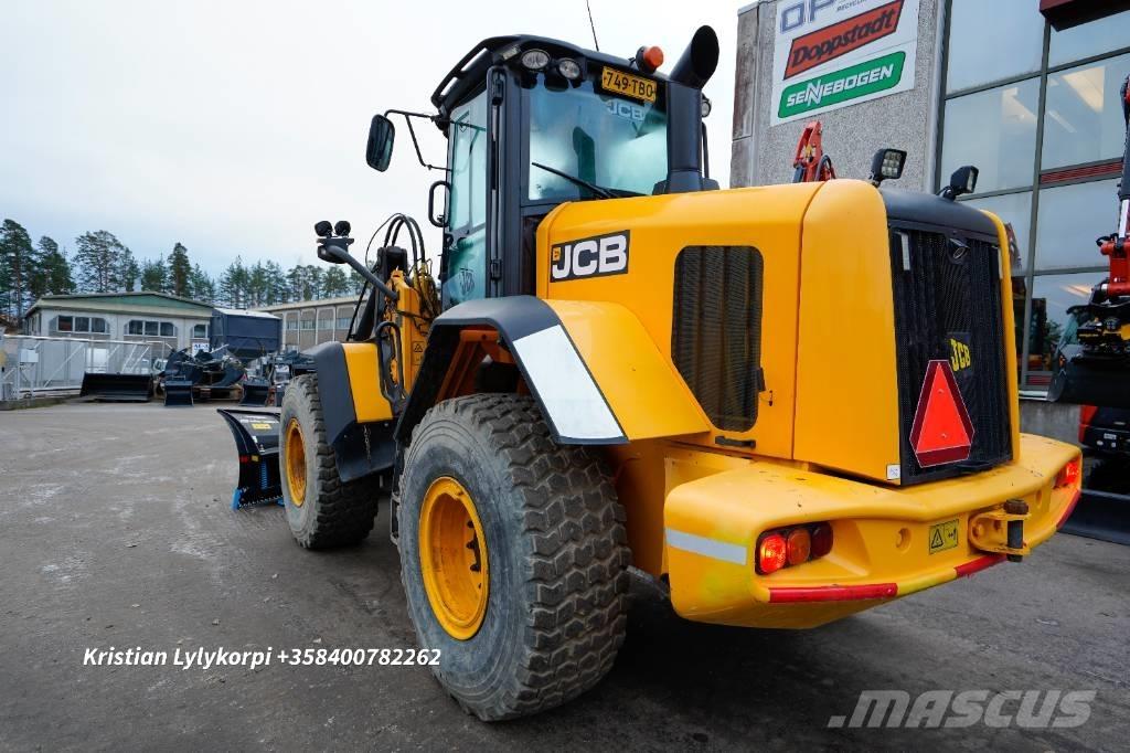 JCB 437HT Rataslaadurid