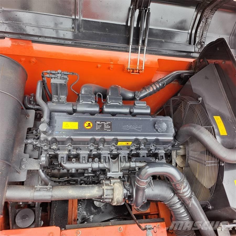 Doosan DX 340 LC Roomikekskavaatorid