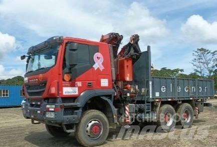 Iveco Trakker 410 Kraanaga veokid