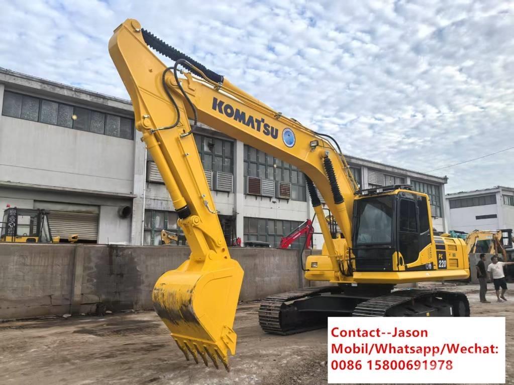 Komatsu PC 220-8 Roomikekskavaatorid
