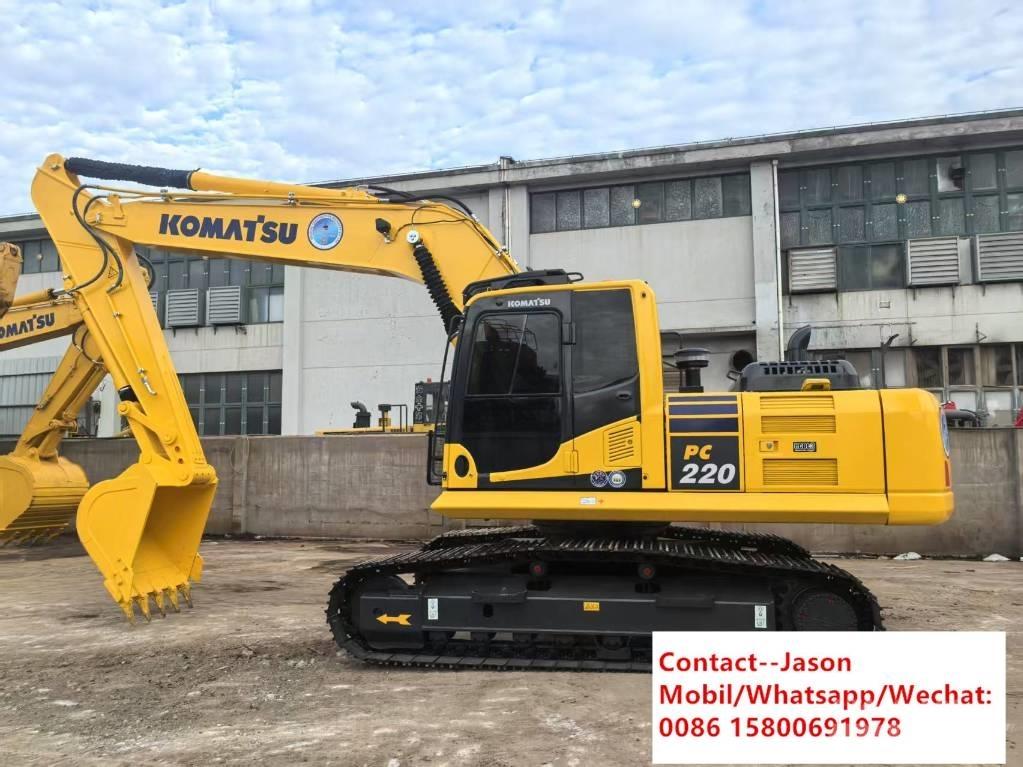 Komatsu PC 220-8 Roomikekskavaatorid