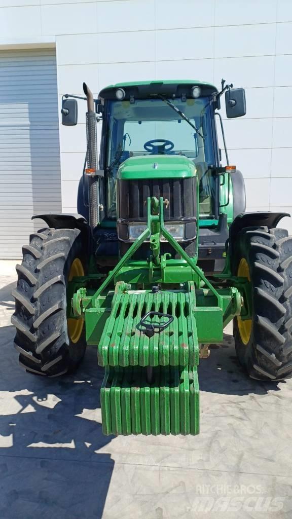 John Deere 6820 Traktorid