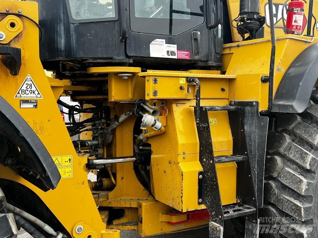 CAT 982 M Rataslaadurid