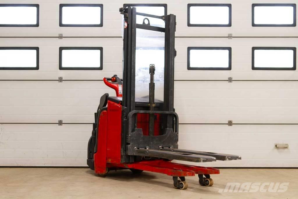 Linde L 14 Platvormiga virnastajad