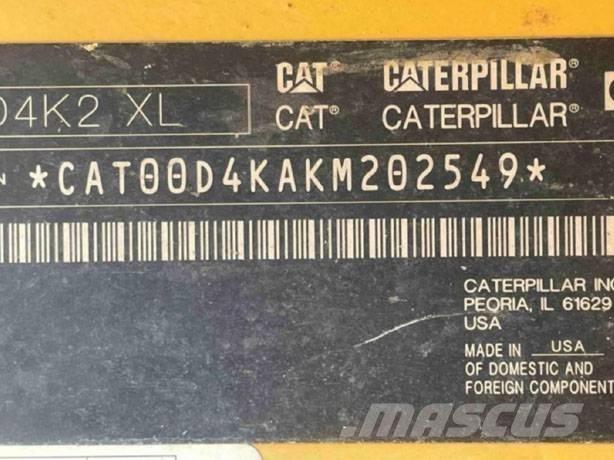 CAT D 4 K 2 XL Buldooserid