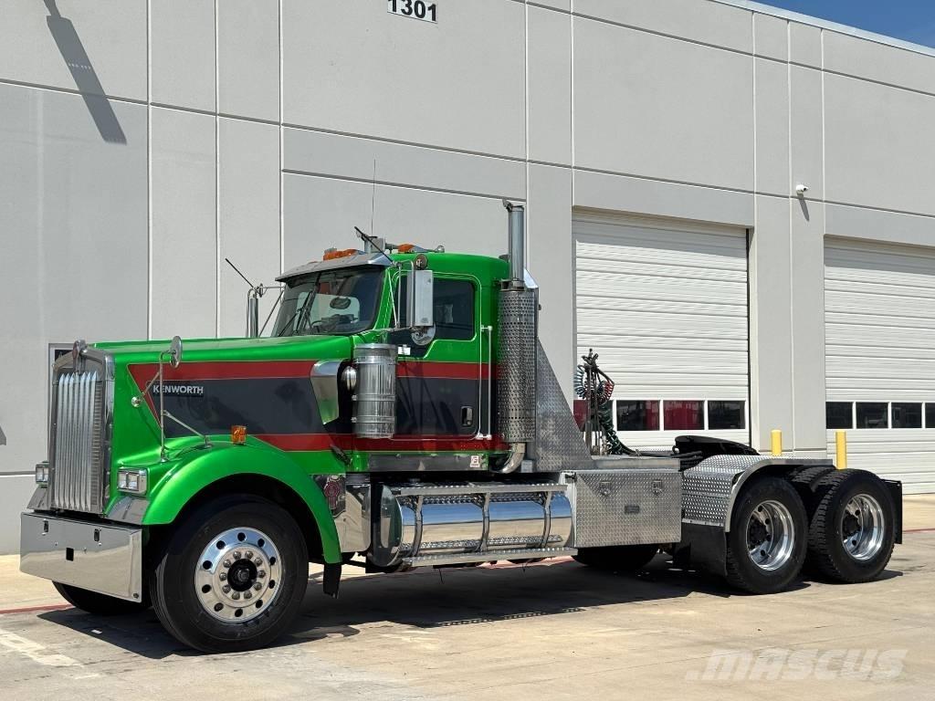 Kenworth W 900 Sadulveokid