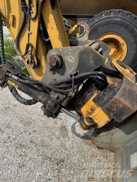CAT 308 D CR Raudteehooldusmasinad