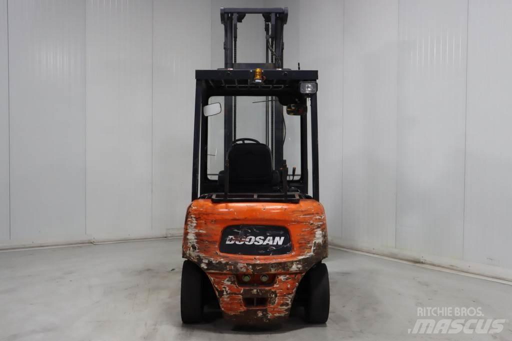 Doosan B45X-5 Elektritõstukid