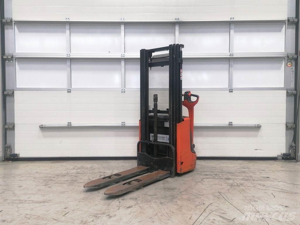 Linde L10 Järelkäidavad virnastajad