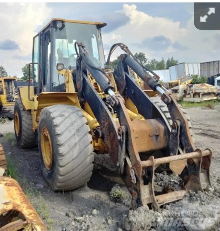 CAT IT 62 G Rataslaadurid