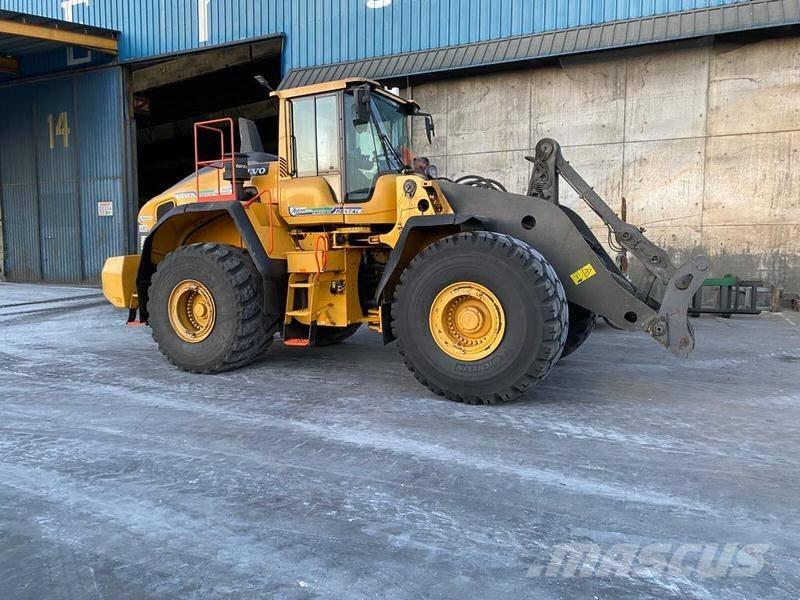 Volvo L 220 H Rataslaadurid