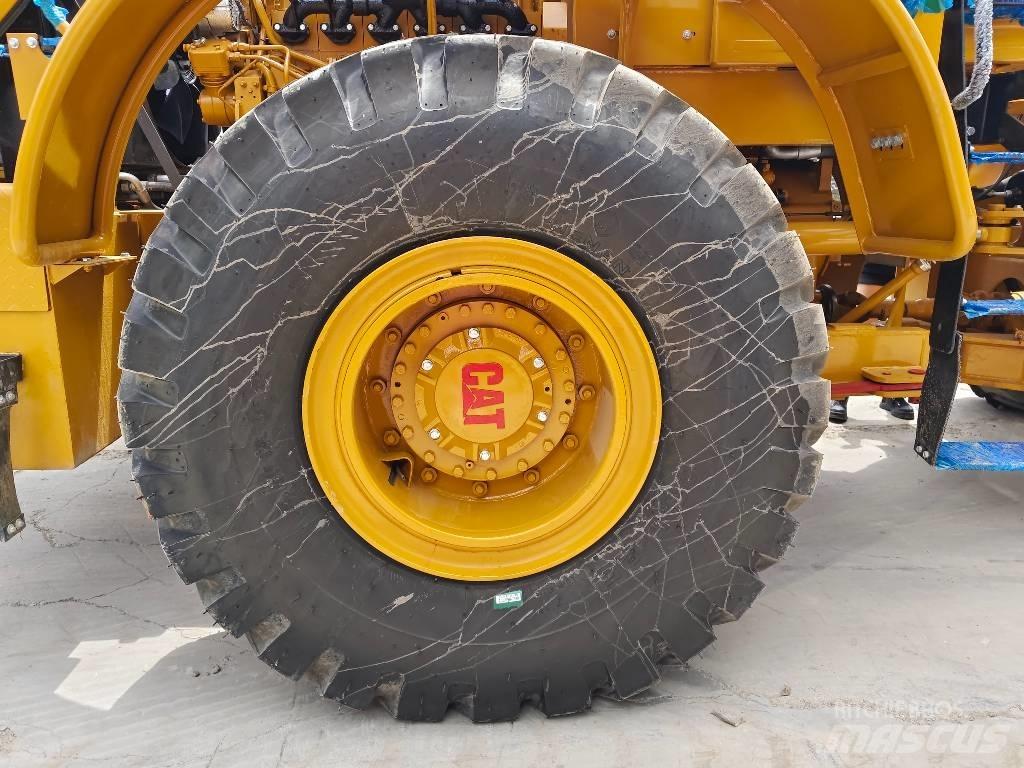 CAT 950 H Rataslaadurid