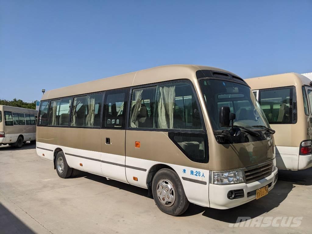 Toyota Coaster Bus Väikebussid