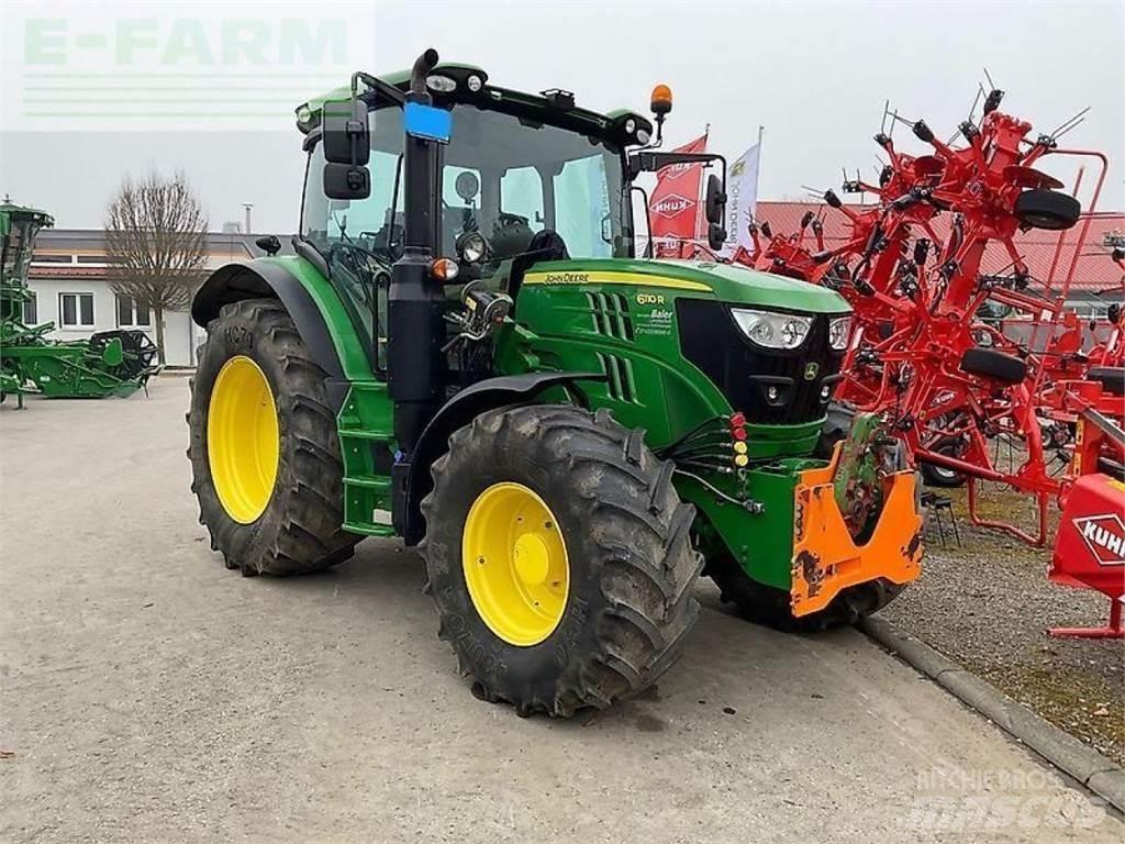 John Deere 6110 r Traktorid