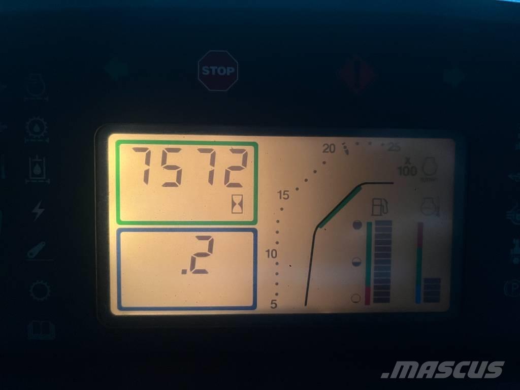 John Deere 7710 PQ Traktorid