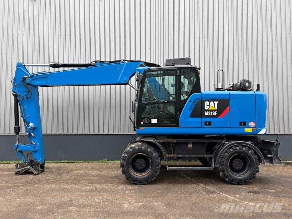 CAT M318F Ratasekskavaatorid